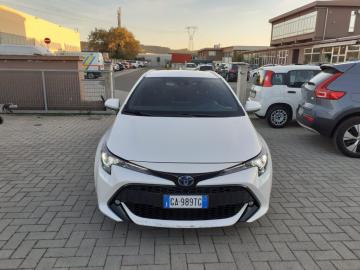 TOYOTA - Touring Sports 1.8 Hybrid Style (2 di 18)