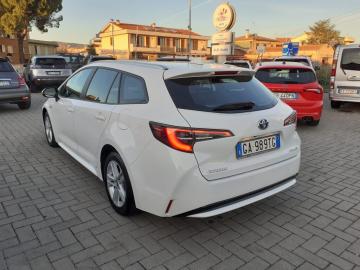 TOYOTA - Touring Sports 1.8 Hybrid Style (6 di 18)