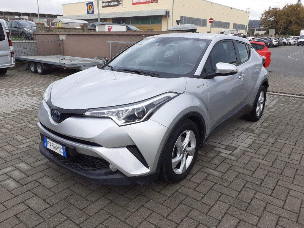 TOYOTA C-HR 1.8 Hybrid E-CVT Business