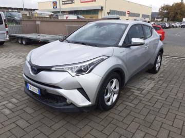 TOYOTA - C-HR 1.8 Hybrid E-CVT Business