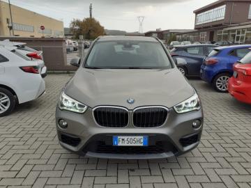 BMW - X1 sDrive18d (2 di 20)