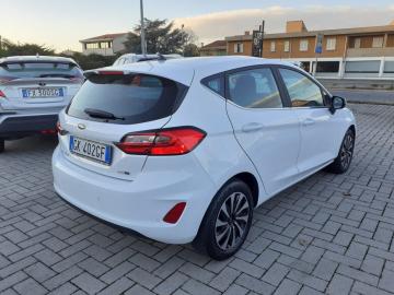 FORD - Fiesta 1.0 Ecoboost Hybrid 125 CV 5 porte Titanium (4 di 19)