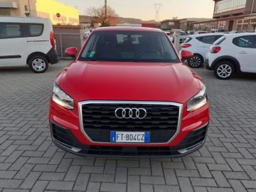 AUDI - Q2 30 TDI S tronic Business (2 di 15)