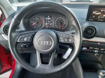 AUDI - Q2 30 TDI S tronic Business (10 di 15)