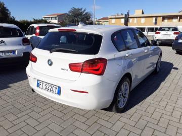 BMW - 118d 5p. Business (7 di 20)