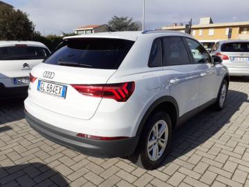 AUDI - Q3 45 TFSI quattro S tronic Business (5 di 26)