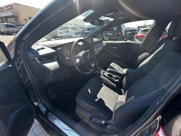 TOYOTA - Touring Sports 1.8 Hybrid Style (10 di 15)