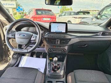 FORD - Focus 1.0 EcoBoost Hybrid 125 CV 5p. ST-Line (9 di 23)