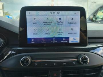 FORD - Focus 1.0 EcoBoost Hybrid 125 CV 5p. ST-Line (12 di 23)