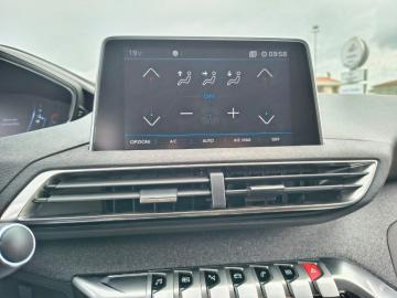 PEUGEOT - 5008 BlueHDi 130 S&S EAT8 Allure (9 di 28)