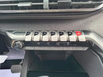 PEUGEOT - 5008 BlueHDi 130 S&S EAT8 Allure (10 di 28)