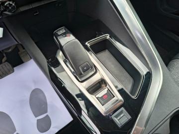 PEUGEOT - 5008 BlueHDi 130 S&S EAT8 Allure (22 di 28)