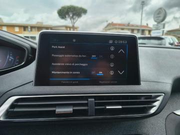 PEUGEOT - 5008 BlueHDi 130 S&S EAT8 Allure (23 di 28)