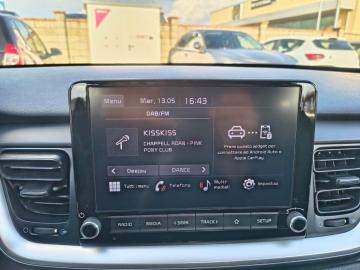 KIA - Stonic 1.2 DPI Urban (16 di 17)