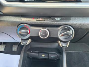 KIA - Stonic 1.2 DPI Urban (17 di 17)