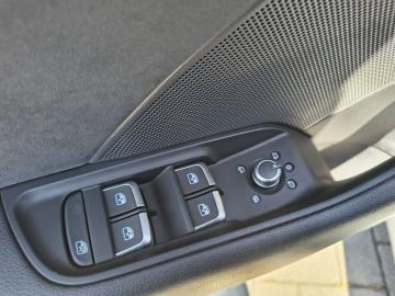 AUDI - RS3 SPB 2.5 TFSI quattro S tronic (25 di 29)