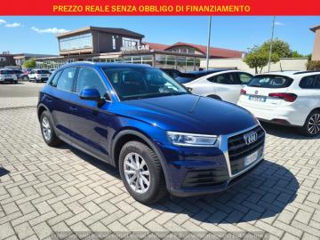 AUDI - Q5 30 TDI S tronic Business (3 di 21)