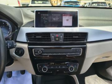 BMW - X1 sDrive16d Business Advantage (15 di 18)