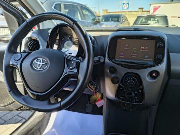 TOYOTA - Aygo Connect 1.0 VVT-i 72CV 5 porte x-business MMT (6 di 21)