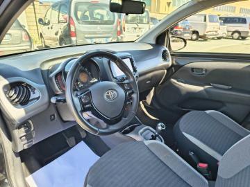 TOYOTA - Aygo Connect 1.0 VVT-i 72CV 5 porte x-business MMT (19 di 21)