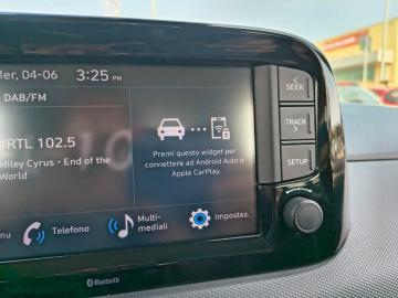 HYUNDAI - i10 1.0 MPI Tech (15 di 24)