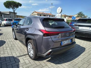 LEXUS - UX Hybrid Business (6 di 21)