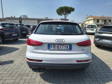 AUDI - Q3 2.0 TDI 150CV Business (21 di 21)