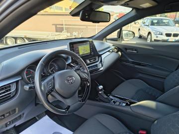 TOYOTA - C-HR 2.0 Hybrid E-CVT Morebusiness (9 di 23)