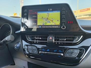 TOYOTA - C-HR 2.0 Hybrid E-CVT Morebusiness (20 di 23)