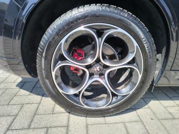ALFA ROMEO - Stelvio 2.2 Turbodiesel 210 CV AT8 Q4 Veloce (4 di 26)