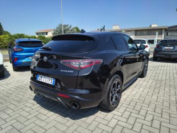 ALFA ROMEO - Stelvio 2.2 Turbodiesel 210 CV AT8 Q4 Veloce (5 di 26)
