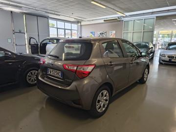 TOYOTA - Yaris 1.5 Hybrid 5 porte Business (4 di 13)