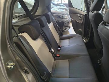 TOYOTA - Yaris 1.5 Hybrid 5 porte Business (11 di 13)
