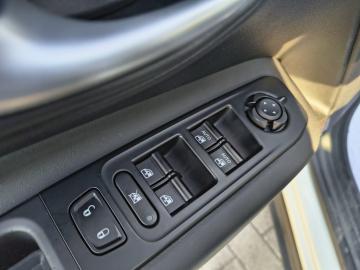 JEEP - 1.6 Mjt 130 CV Longitude (12 di 24)