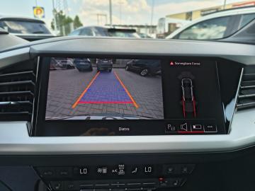 AUDI - Q4 SPB 40 e-tron S line edition (13 di 28)