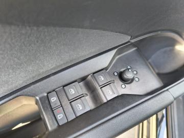 AUDI - Q4 SPB 40 e-tron S line edition (20 di 28)