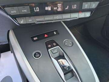 AUDI - Q4 SPB 40 e-tron S line edition (23 di 28)