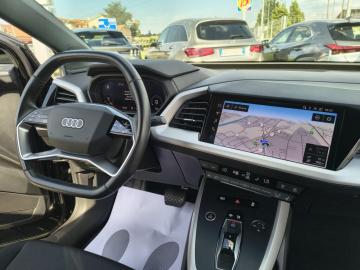 AUDI - Q4 SPB 40 e-tron S line edition (26 di 28)