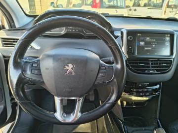 PEUGEOT - 2008 PureTech Turbo 110 S&S Allure (11 di 20)