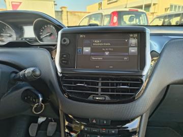 PEUGEOT - 2008 PureTech Turbo 110 S&S Allure (20 di 20)
