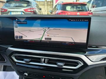 BMW - i4 eDrive 40 Sport (24 di 26)
