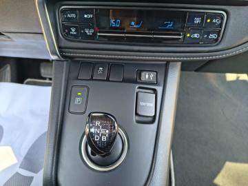 TOYOTA - Auris TS 1.8 Hybrid Active (20 di 23)