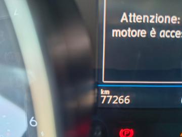 VOLKSWAGEN - Tiguan 2.0 TDI SCR DSG 4MOTION Business BMT (8 di 24)