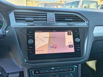 VOLKSWAGEN - Tiguan 2.0 TDI SCR DSG 4MOTION Business BMT (21 di 24)