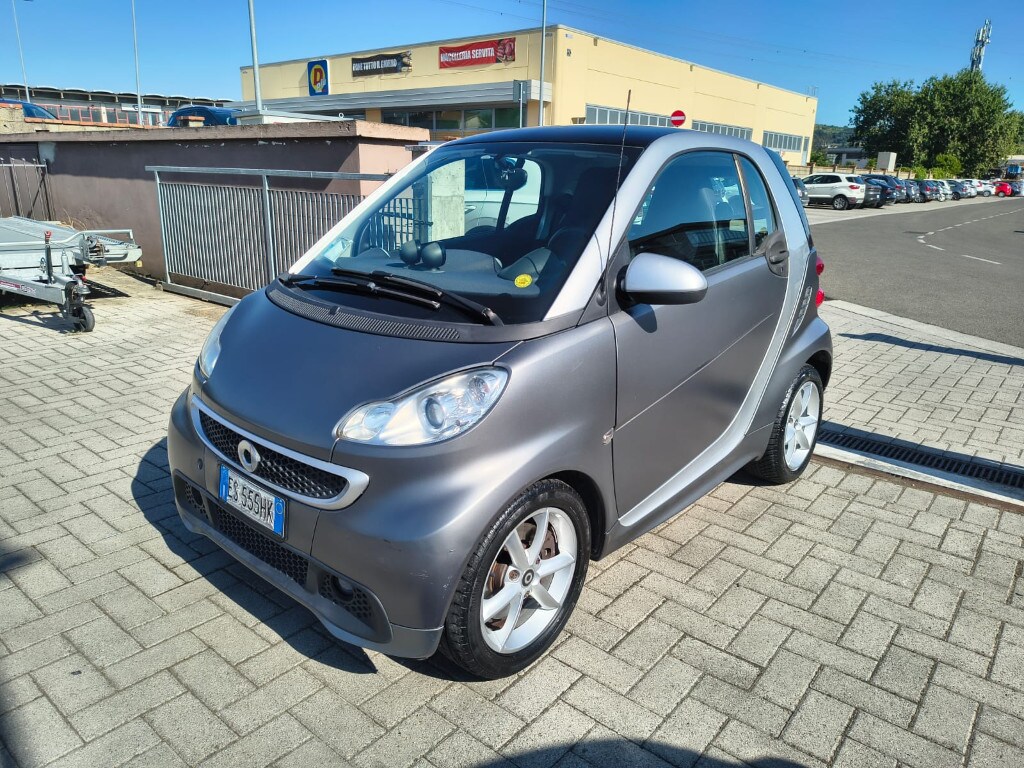 SMART - fortwo 1000 52 kW MHD coupé pulse