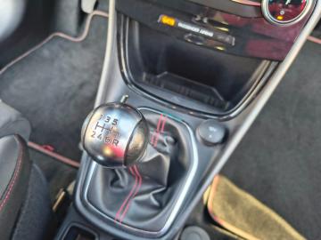 FORD - 1.0 EcoBoost Hybrid 125 CV S&S ST-Line (18 di 21)