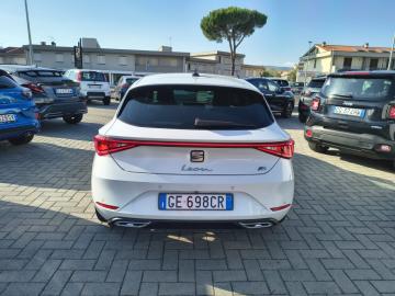 SEAT - Leon 2.0 TDI 150 CV DSG FR (19 di 25)