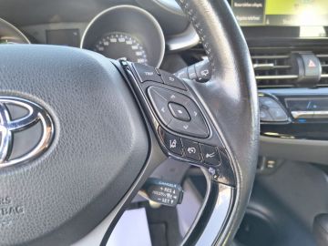 TOYOTA - C-HR 1.8 Hybrid E-CVT Business (11 di 21)