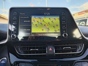 TOYOTA - C-HR 1.8 Hybrid E-CVT Business (14 di 21)