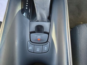 TOYOTA - C-HR 1.8 Hybrid E-CVT Business (18 di 21)